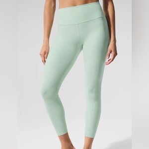 Alo Soft High Waist 7/8 Highlight Leggings